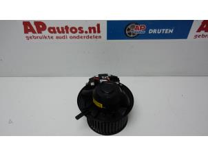 Usagé Moteur de ventilation chauffage Audi A3 Sportback (8PA) 1.9 TDI Prix € 35,00 Règlement à la marge proposé par AP Autos