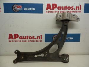 Usagé Bras de suspension bas avant gauche Audi A3 (8P1) 1.6 Prix € 19,99 Règlement à la marge proposé par AP Autos
