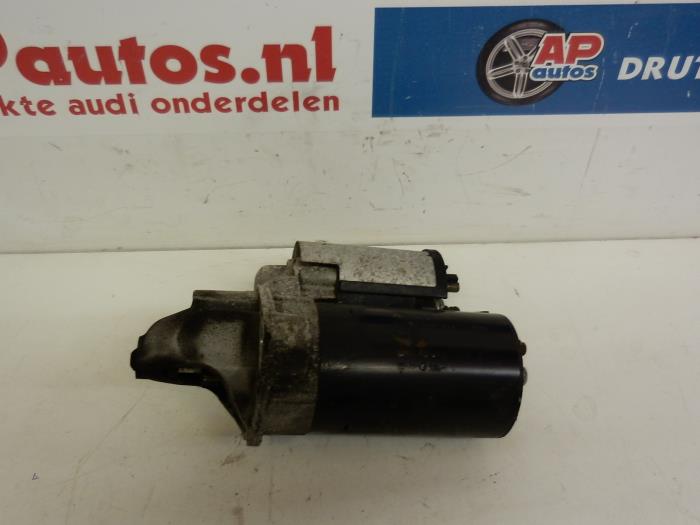 Używane Rozrusznik Audi A6 (C5) 2.4 V6 30V Cena € 19,99 Procedura marży oferowane przez AP Auto's
