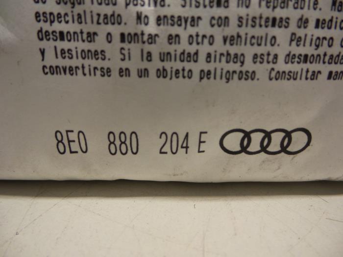 Airbag derecha (salpicadero) de un Audi A4 Avant (B6) 1.9 TDI PDE 130 2004
