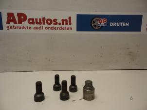 Used Set of wheel locks Audi A6 Avant Quattro (C6) 3.2 V6 24V FSI Price € 19,99 Margin scheme offered by AP Autos
