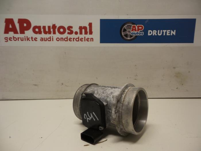 Gebrauchte Luftmassenmesser Audi A4 Avant (B6) 2.5 TDI 155 24V Preis € 19,99 Margenregelung angeboten von AP Auto's