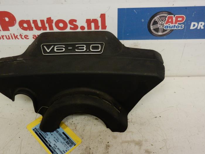 Gebrauchte Abdeckblech Motor Audi A4 Cabriolet (B6) 3.0 V6 30V Preis € 14,99 Margenregelung angeboten von AP Auto's