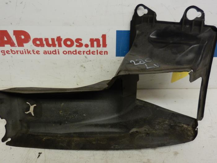 Begagnade Lufttratt Audi A6 (C6) 2.0 TDI 16V Pris € 12,50 Marginaltabell erbjuds av AP Auto's