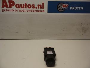 Used ESP switch Audi TT (8N3) 1.8 T 20V Quattro Price € 12,50 Margin scheme offered by AP Autos