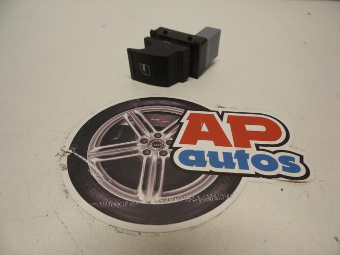 Usados Interruptor de ventanilla eléctrica Audi Diversos Precio € 19,99 Norma de margen ofrecido por AP Auto's