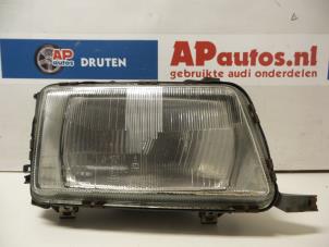 Used Headlight, right Audi 80 Avant (B4) 2.0 E,S Price € 19,99 Margin scheme offered by AP Autos