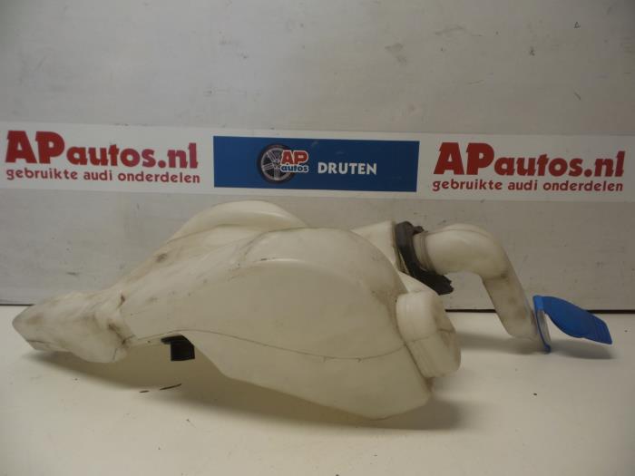 Windshield washer fluid tank