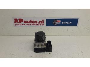 Usagé Bloc ABS Audi TT (8J3) 2.0 TDI 16V Quattro Prix € 225,00 Règlement à la marge proposé par AP Autos