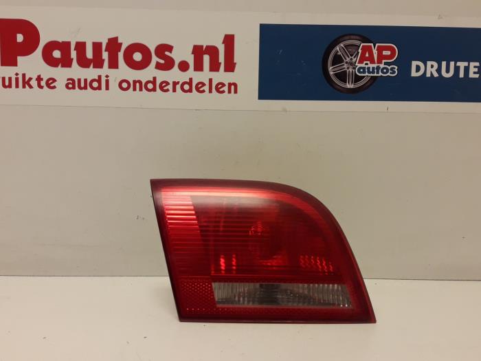 Taillight, left from a Audi A3 Sportback (8PA) 1.6 2006