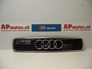 Used Grille Audi A4 (B5) 1.8 20V Price € 50,00 Margin scheme offered by AP Autos