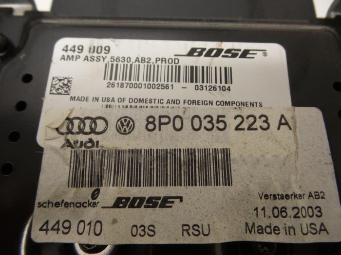 Amplificador de radio de un Audi A3 (8P1) 2.0 16V FSI 2003