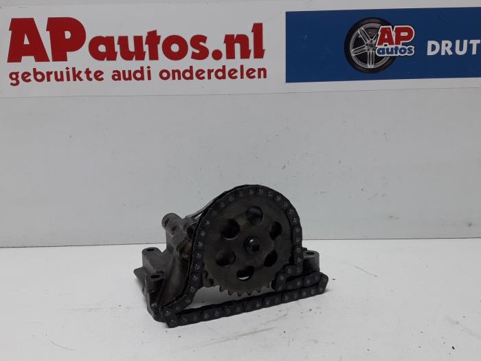 Używane Pompa oleju Audi A6 Avant (C5) 1.9 TDI 130 Cena € 19,99 Procedura marży oferowane przez AP Auto's