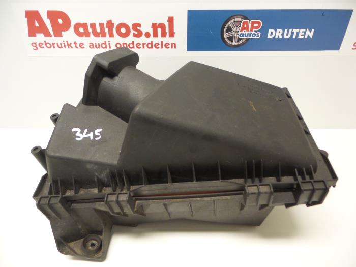 Gebrauchte Luftfiltergehäuse Audi A3 (8L1) 1.6 Preis € 19,99 Margenregelung angeboten von AP Auto's