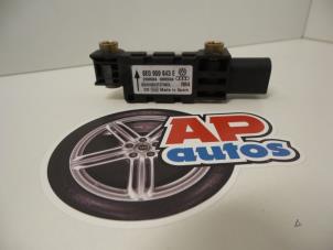 Used Airbag sensor Audi A4 Avant (B6) 1.9 TDI PDE 130 Price € 10,00 Margin scheme offered by AP Autos