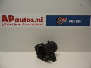 Usados Medidor de masa de aire Audi A3 (8L1) 1.6 Precio € 30,00 Norma de margen ofrecido por AP Autos