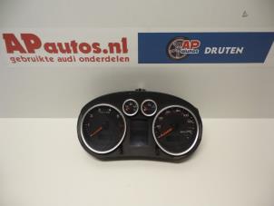 Gebrauchte Tacho - Kombiinstrument KM Audi A2 (8Z0) 1.4 16V Preis € 20,00 Margenregelung angeboten von AP Autos