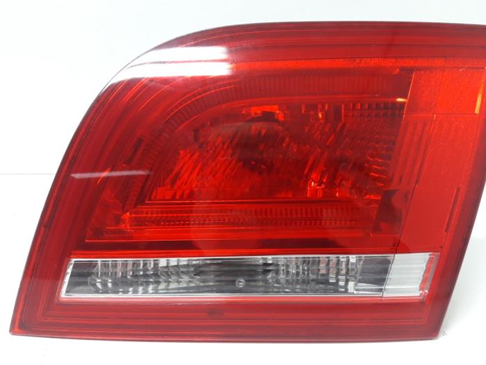 Taillight, right from a Audi A3 Sportback (8PA) 1.6 2009
