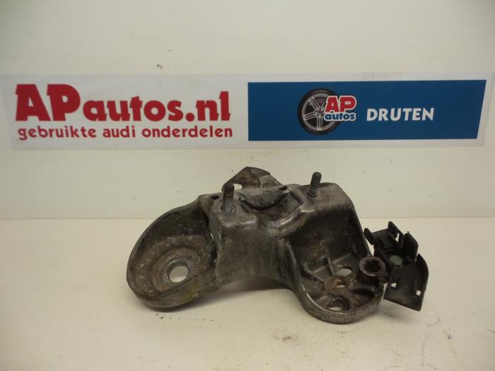 Gebrauchte Motorlager Audi A4 (B5) 1.6 Preis € 19,99 Margenregelung angeboten von AP Auto's
