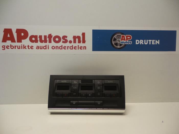 Używane Panel climatronic Audi A4 Avant (B6) 2.5 TDI 24V Cena € 49,99 Procedura marży oferowane przez AP Auto's