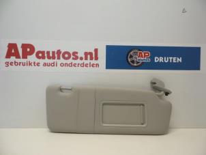 Usagé Pare-soleil Audi A4 Avant (B7) 2.0 20V Prix € 25,00 Règlement à la marge proposé par AP Autos