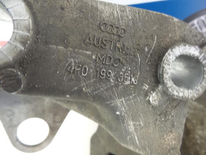 Engine mount Audi A6 Avant 2.7 TDI V6 24V - 4F0199351S BPP
