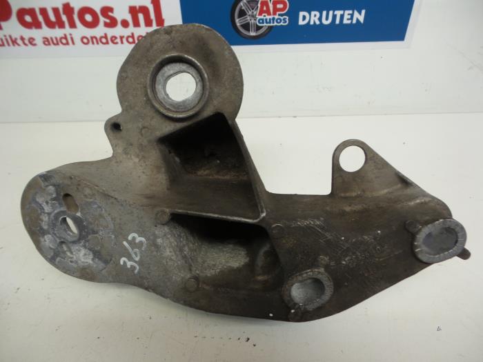 Engine mount Audi A6 Avant 2.7 TDI V6 24V - 4F0199351S BPP