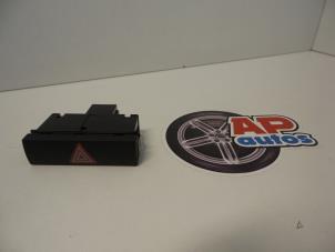 Usados Interruptor de luz de pánico Audi A6 Avant (C6) 2.7 TDI V6 24V Precio de solicitud ofrecido por AP Autos