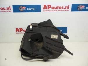 Używane Obudowa filtra powietrza Audi A6 Avant (C6) 2.7 TDI V6 24V Cena € 45,00 Procedura marży oferowane przez AP Autos