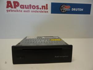 Gebrauchte Navigation System Audi A4 Cabrio (B7) 3.0 V6 30V Preis € 65,00 Margenregelung angeboten von AP Autos
