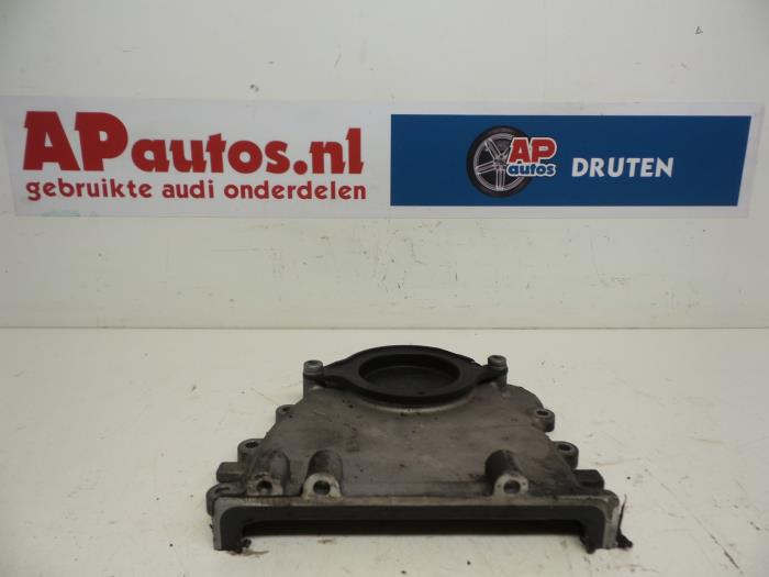 Usagé Couvercle de distribution Audi A6 Quattro (C6) 3.0 TDI V6 24V Prix € 19,99 Règlement à la marge proposé par AP Auto's