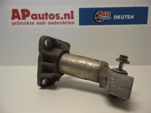 Used Front bumper bracket, right Audi A4 Avant (B6) 2.0 20V Price € 19,99 Margin scheme offered by AP Autos