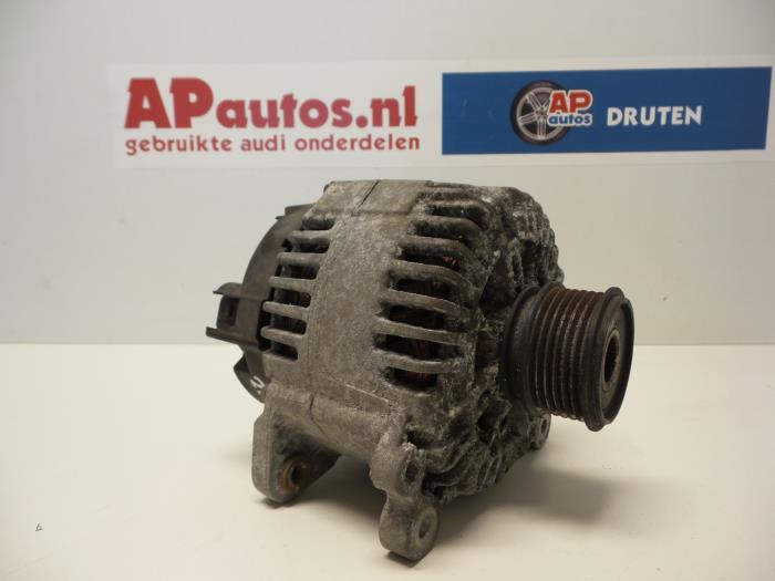 Usagé Alternateur Audi A4 Avant (B6) 1.9 TDI PDE 130 Prix € 24,99 Règlement à la marge proposé par AP Auto's