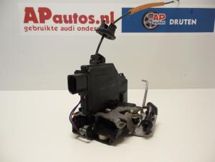Used Rear door lock mechanism 4-door, left Audi A6 Avant (C5) 2.4 V6 30V Price € 24,99 Margin scheme offered by AP Autos
