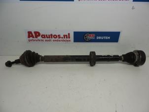 Used Front drive shaft, right Audi A3 (8P1) 1.6 Price € 24,99 Margin scheme offered by AP Autos