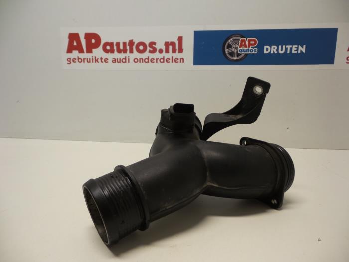 Begagnade Turborör Audi Q7 (4LB) 3.0 TDI V6 24V Pris € 24,99 Marginaltabell erbjuds av AP Auto's