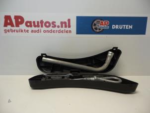 Usagé Kit de réparation pneus Audi A4 (B6) 1.8 T 20V Prix € 35,00 Règlement à la marge proposé par AP Autos