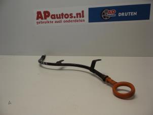 Used Oil dipstick Audi A6 Avant Quattro (C6) 3.0 TDI V6 24V Price € 19,99 Margin scheme offered by AP Autos