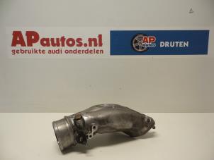 Używane Przepustnica gazów wydechowych Audi A8 (D2) 2.5 TDI V6 24V Cena € 19,99 Procedura marży oferowane przez AP Autos