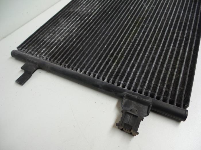 Air conditioning radiator from a Audi A4 Avant (B5) 2.5 TDI V6 24V 1998
