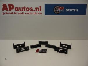 Neue Abdeckplatte sonstige Audi S3 Preis € 24,19 Mit Mehrwertsteuer angeboten von AP Autos