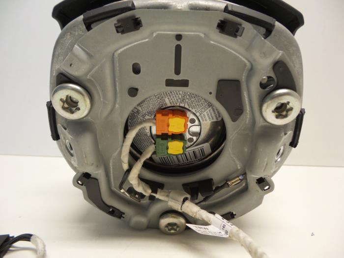 Bouton De Volant AUDI A6 C6 (2005+) Avec Airbag - Réf. 4F0880201AS, Occasion