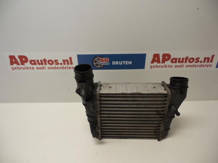 Usados Intercooler Audi A4 (B7) 2.0 TFSI 20V Precio € 24,99 Norma de margen ofrecido por AP Auto's