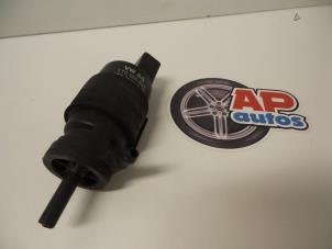 Used Windscreen washer pump Audi TT (8J3) 2.0 TDI 16V Quattro Price € 9,99 Margin scheme offered by AP Autos