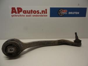 Usagé Bras de suspension bas avant droit Audi S8 (D2) 4.2 V8 32V Prix € 19,99 Règlement à la marge proposé par AP Autos