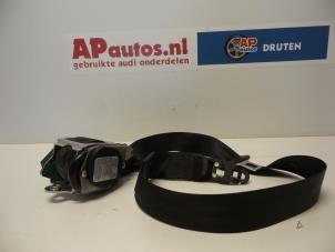 Usados Cinturón de seguridad derecha delante Audi A4 (B7) 2.0 TFSI 20V Precio € 19,99 Norma de margen ofrecido por AP Autos