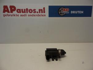 Usados Válvula de sobrepresión turbo Audi A4 Avant (B5) 1.9 TDI Precio € 45,00 Norma de margen ofrecido por AP Autos
