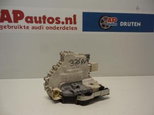 Usagé Serrure avant droite Audi A1 Sportback (8XA/8XF) 1.4 TFSI 16V 122 Prix € 25,00 Règlement à la marge proposé par AP Autos