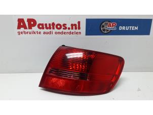 Usados Luz trasera derecha Audi A6 Avant (C6) 2.7 TDI V6 24V Precio € 35,00 Norma de margen ofrecido por AP Autos