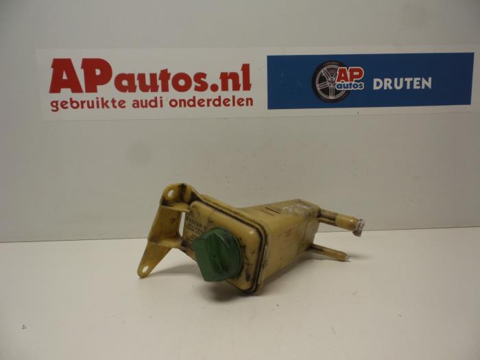 Begagnade Styrservotank Audi A4 (B5) 1.8 20V Pris € 15,00 Marginaltabell erbjuds av AP Auto's